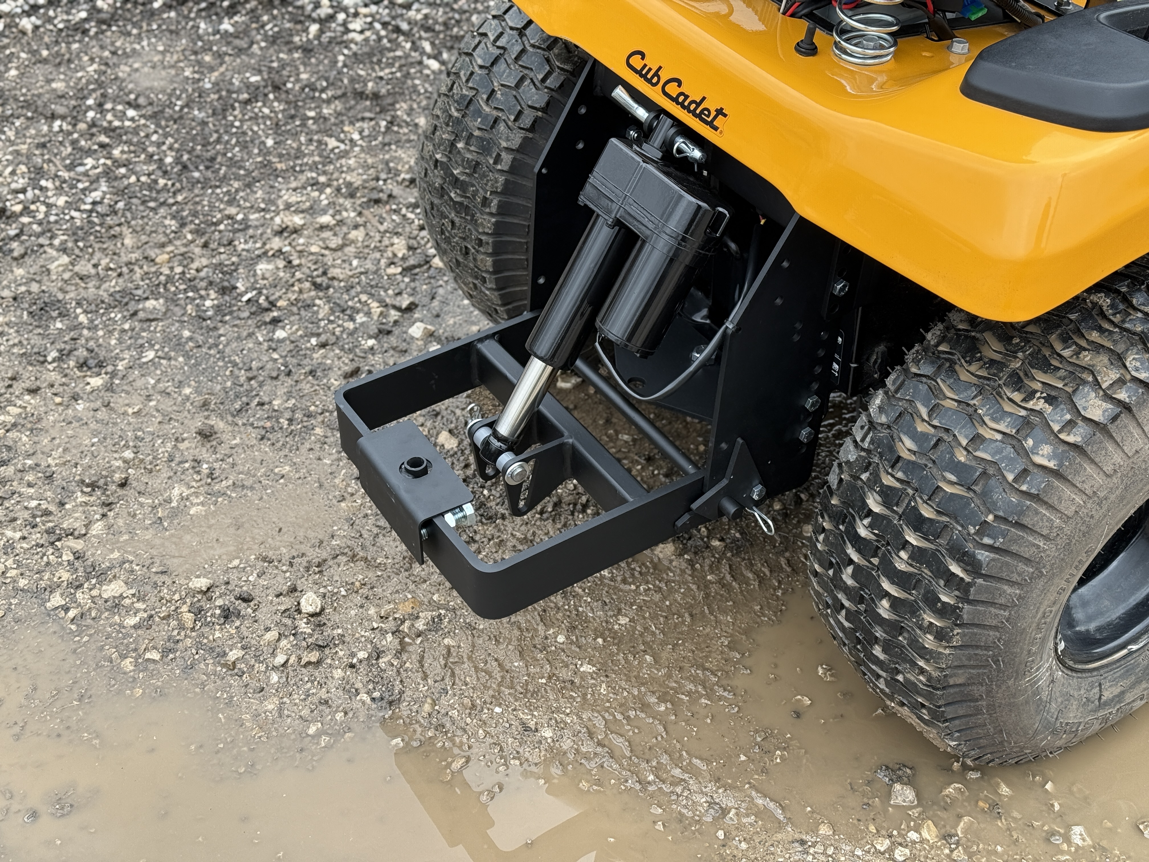 Uni Sleeve Hitch mounted on a Cub Cadet lawn tractor